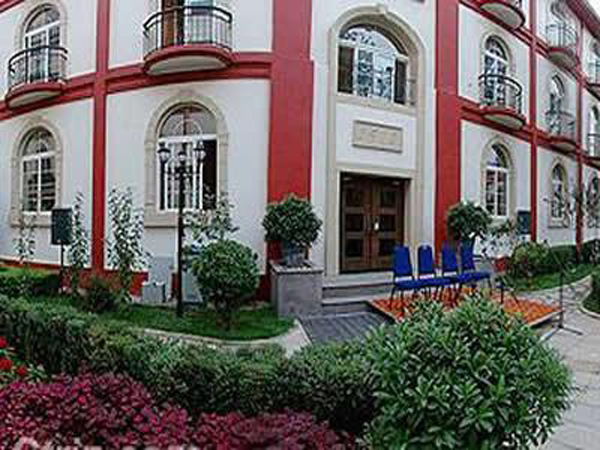 Dongfang Hotel
